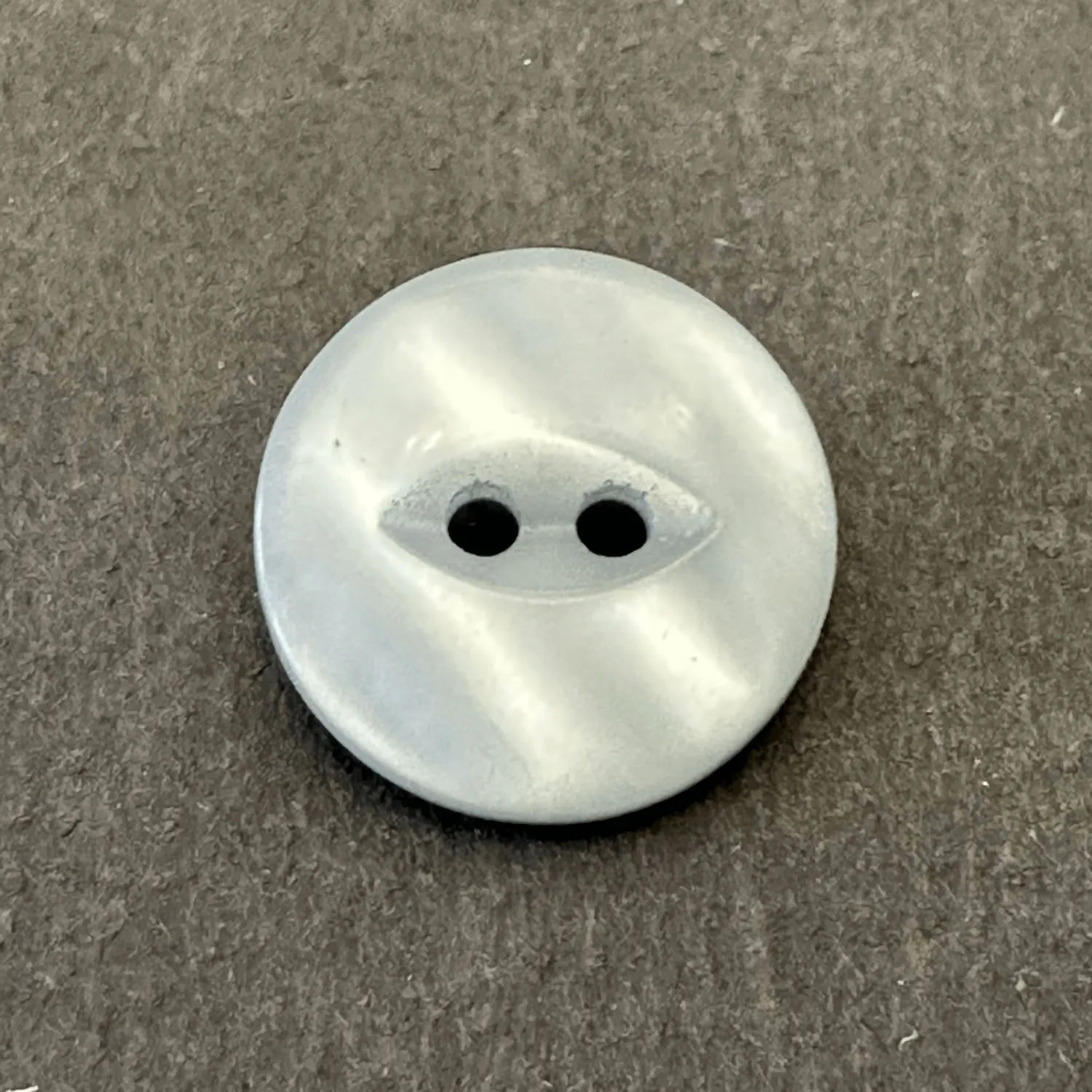 2 Hole Fish Eye Shiny Shirt Button 19mm